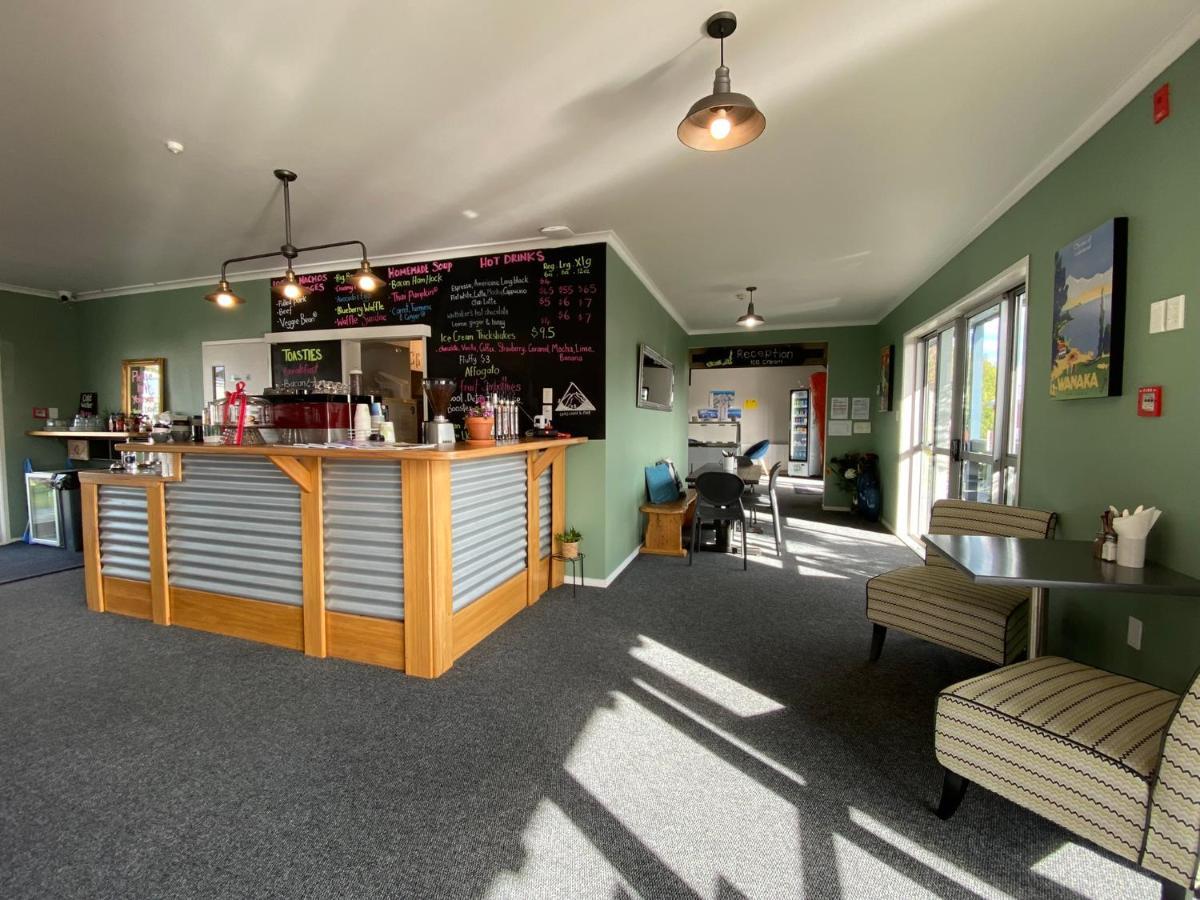 Lknz Lodge & Cafe Ohakune Exterior photo