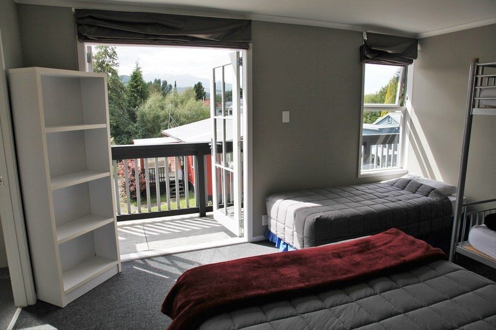 Lknz Lodge & Cafe Ohakune Exterior photo